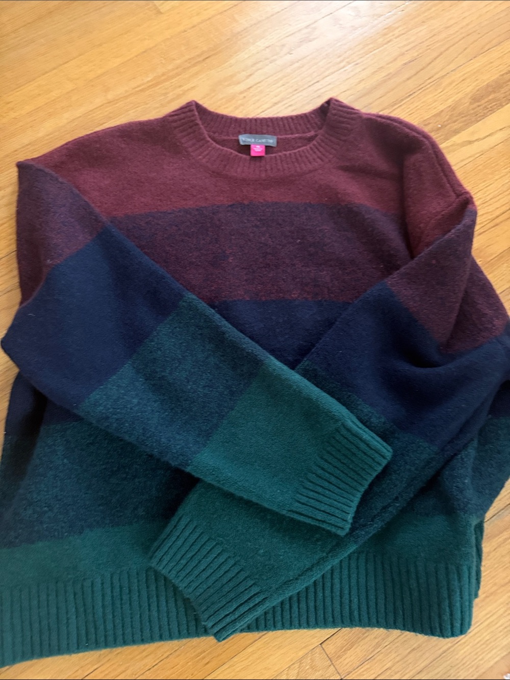 Women’s size XL Vince Camuto Striped Crewneck Sweater in Burgundy, Navy & Green
